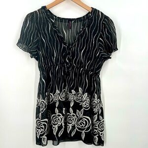 Clothing by Notation Co. Black & White Floral V-Neck Blouse woman medium